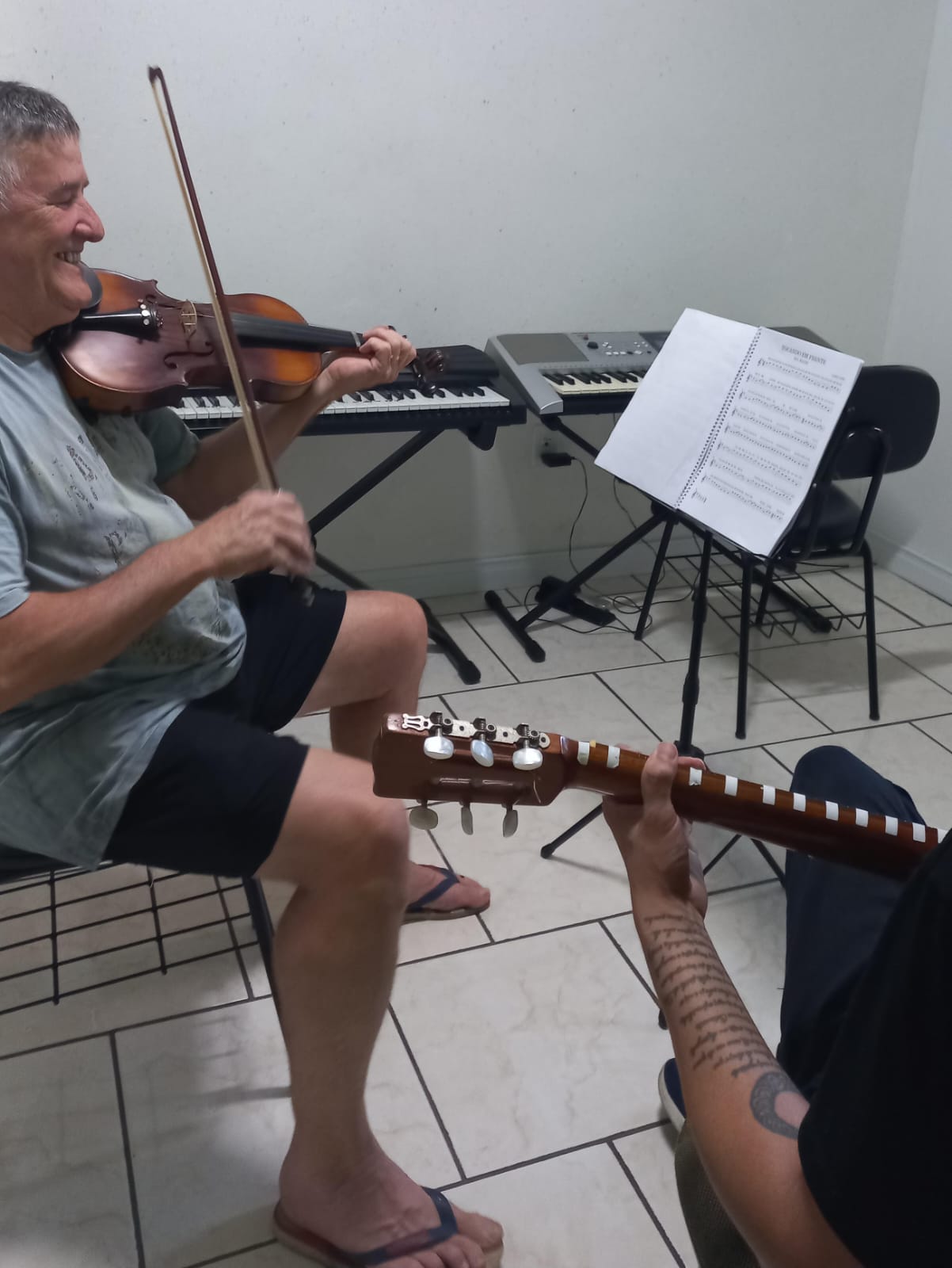Aula de violino no Portal Acordeon